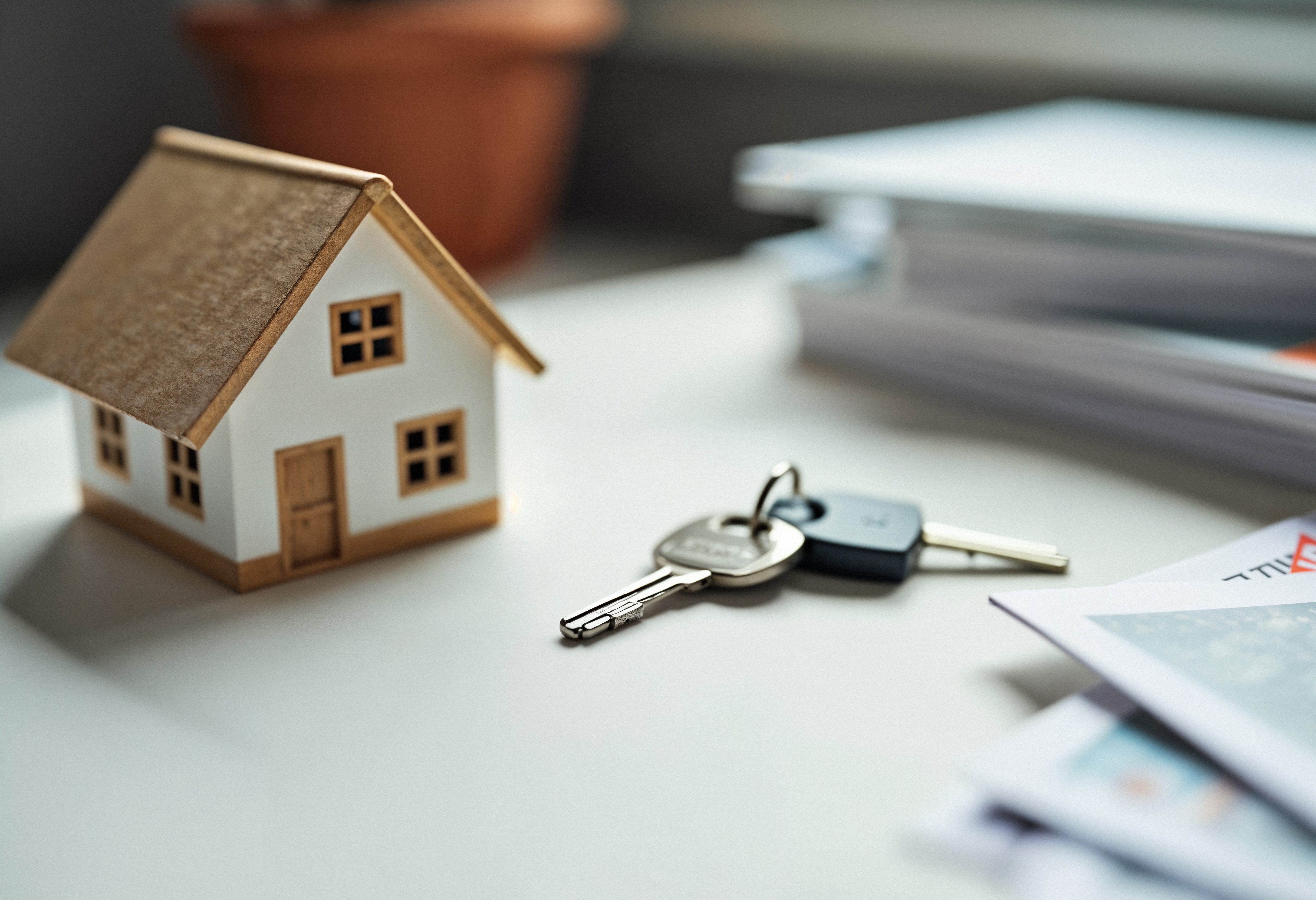 Property management - house model and keys